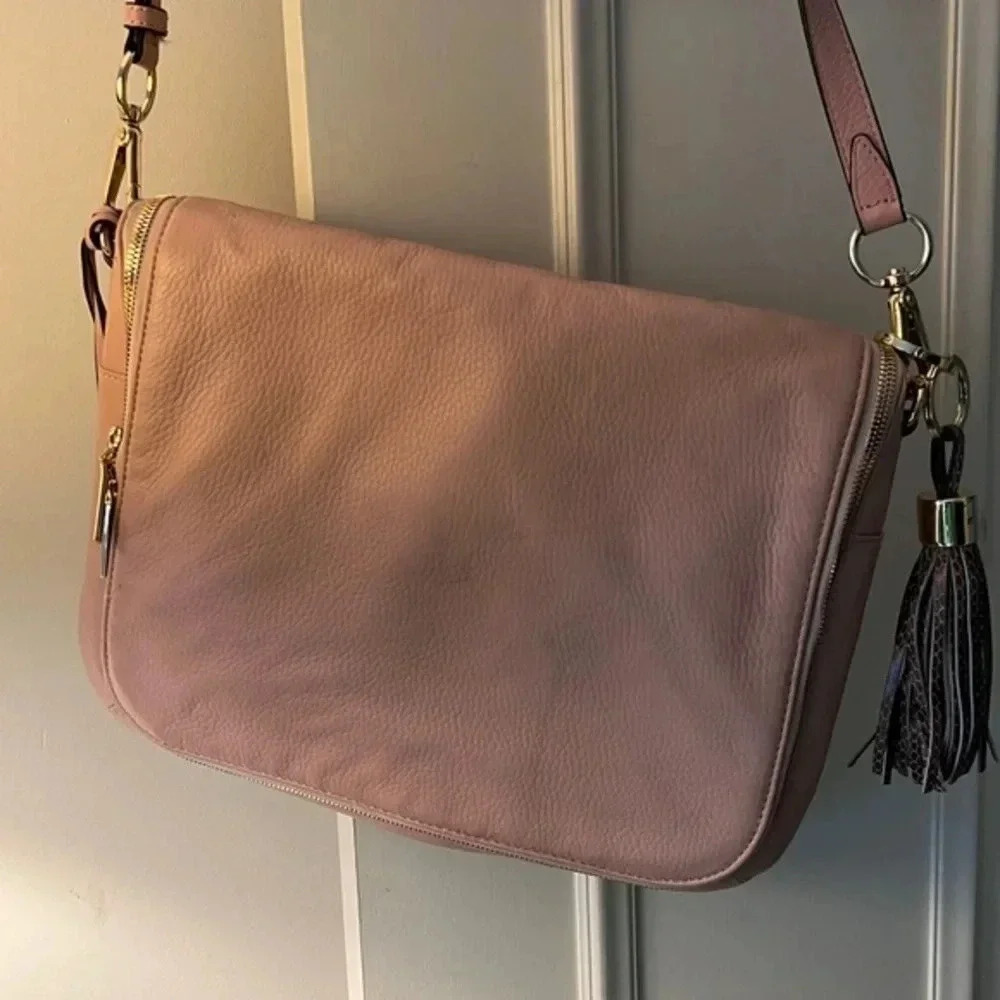 G.I.L.I. Light Pink Crossbody Messenger Bag - Picture 4 of 7